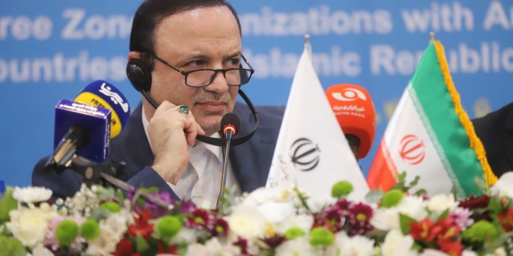 شورای همکاری مناطق آزاد ایران و کشورهای CIS در مسیر توسعه روابط اقتصادی منطقهای