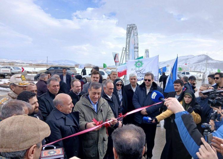 افتتاح پروژه راه‌سازی و توسعه شبکه حمل و نقل جاده ابریشم در منطقه آزاد ماکو